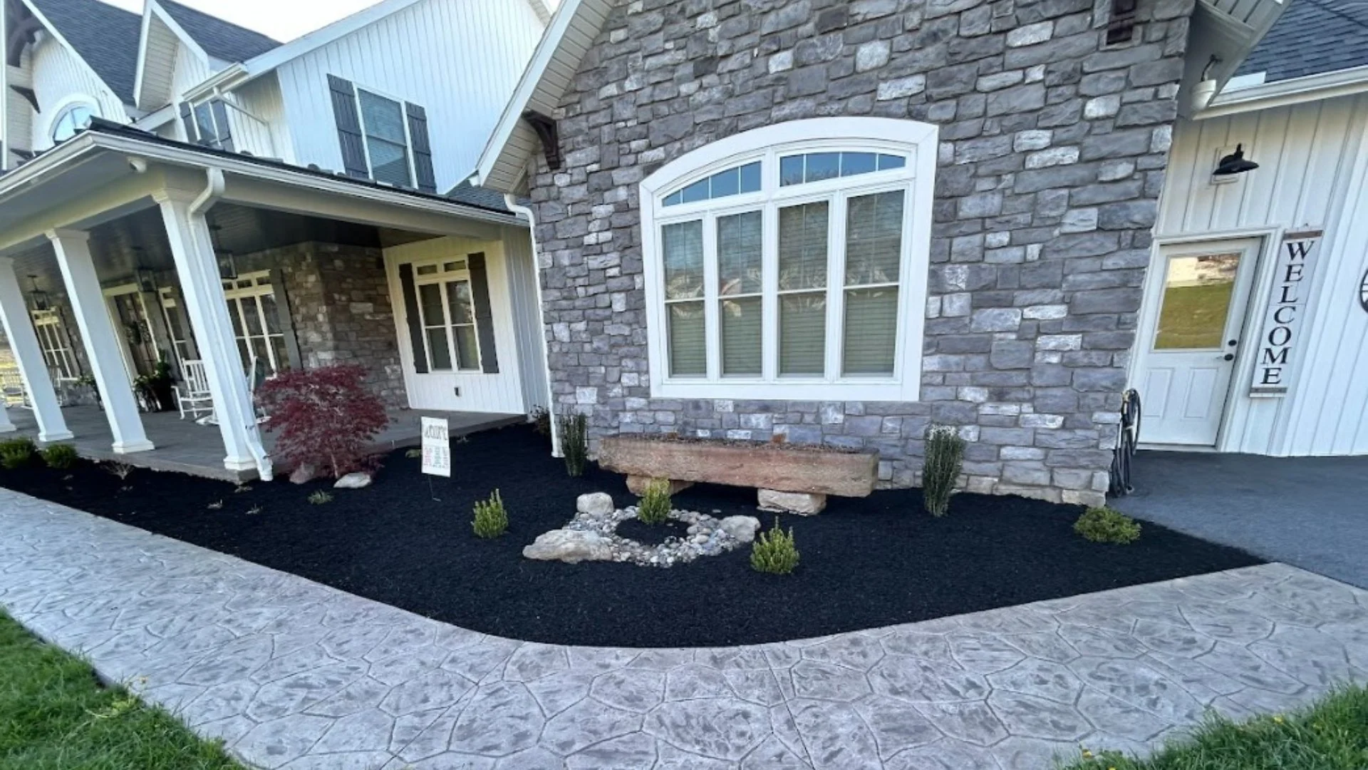 Spring Mulching Will Prepare Your Landscape for the New Growing Season!