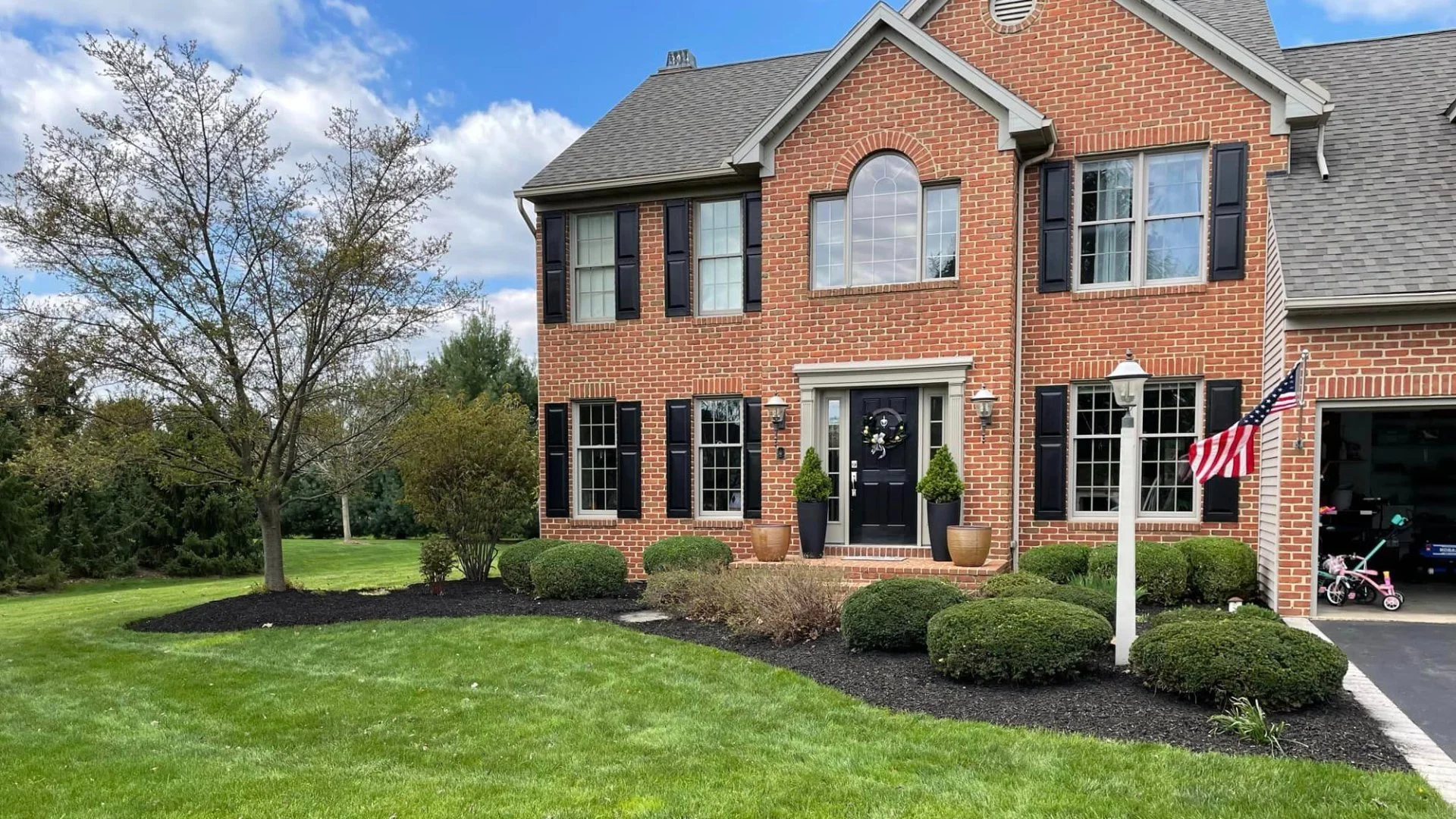 Fall Maintenance Essentials to Prepare Your Lawn & Landscape for Winter