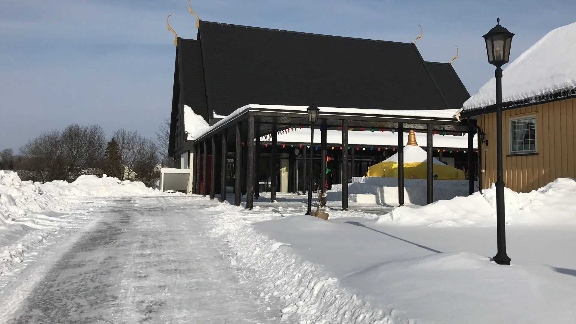 Hire the Right Commercial Snow Removal Company - What to Look For